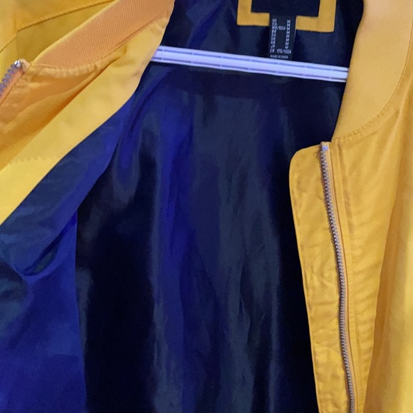 Yellow Light Weight Jacket - Picture 3 of 3